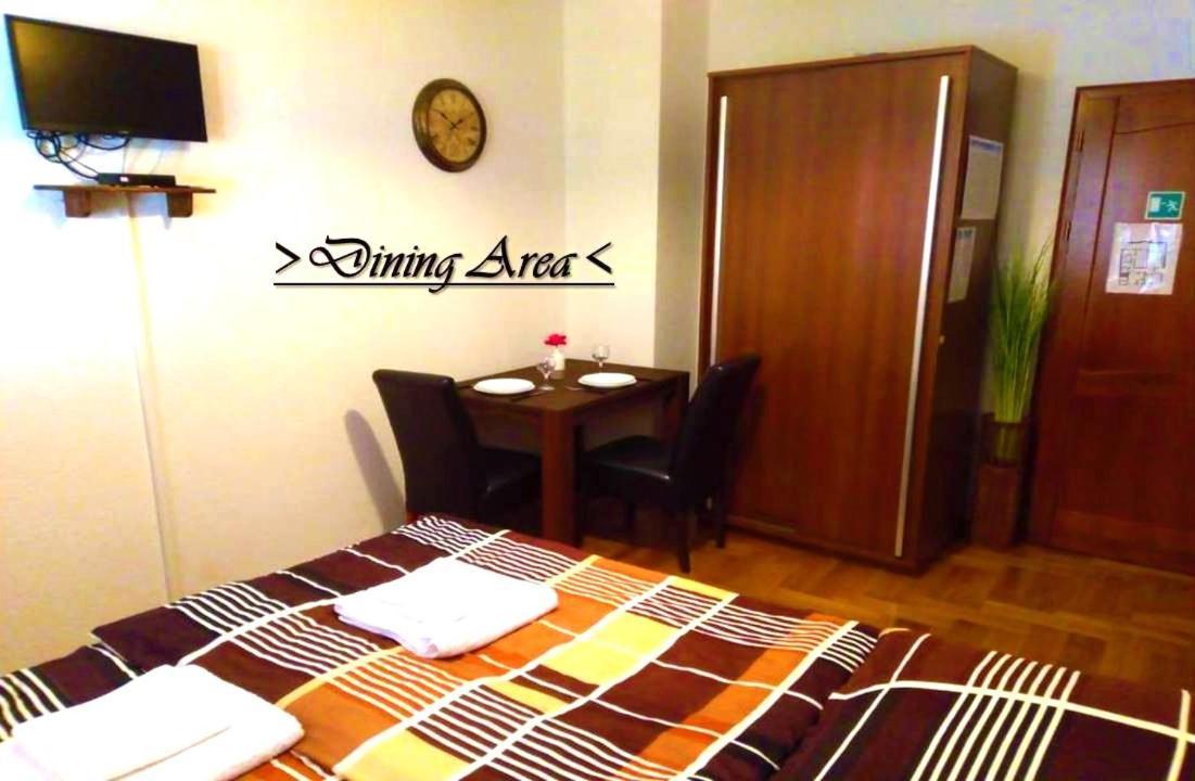 דירות פודסטראנה House White Stone Split חדר תמונה